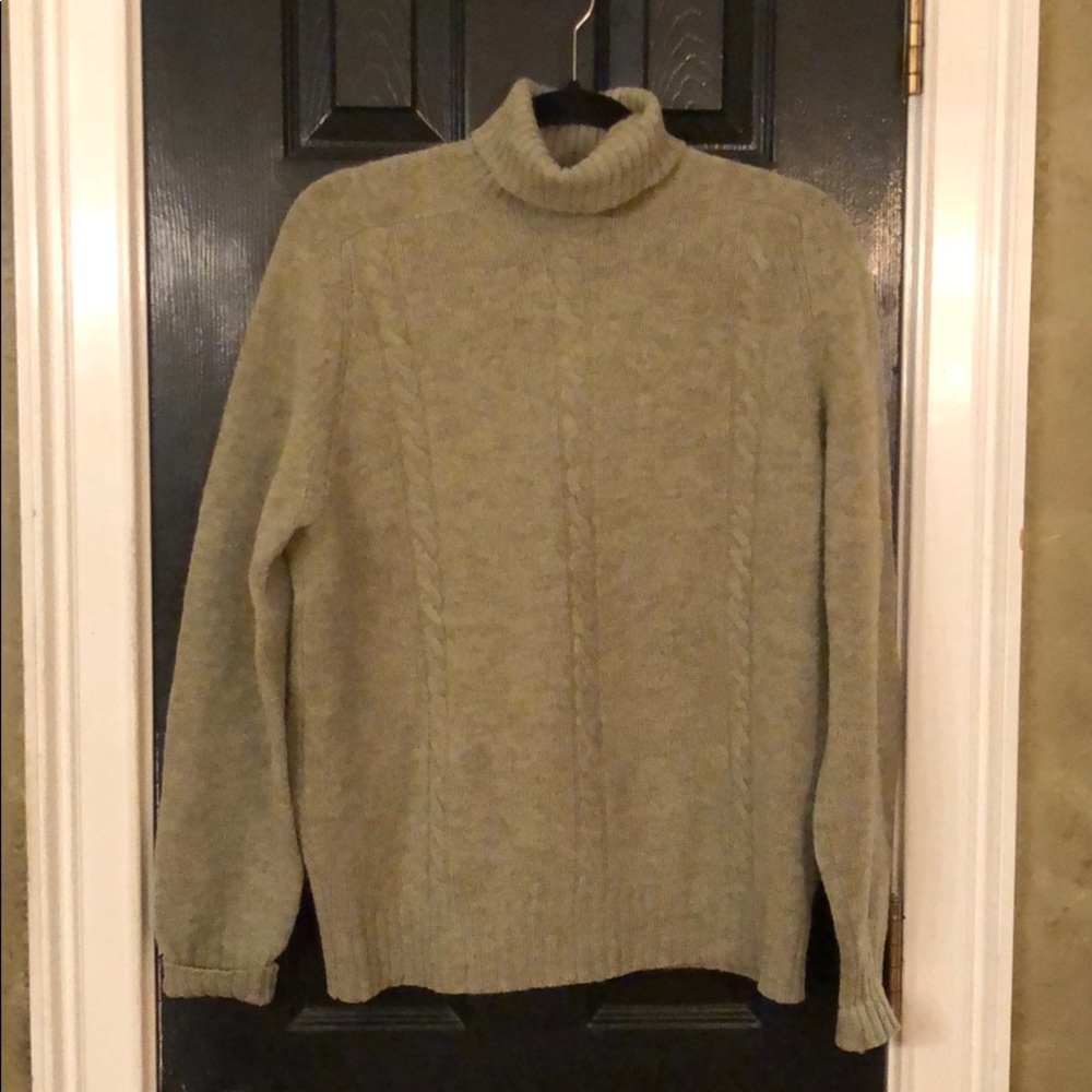 Josh abston green sweater size 42 (size 12)